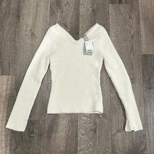 H&M double v neck sweater with sleeve detail - size L (fits like a medium)